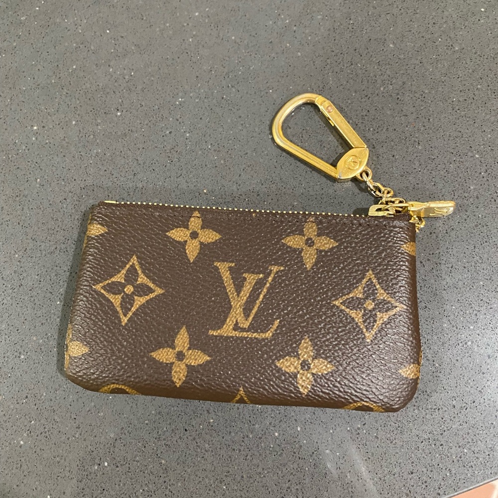 Louis Vuitton Key Pouch monogram